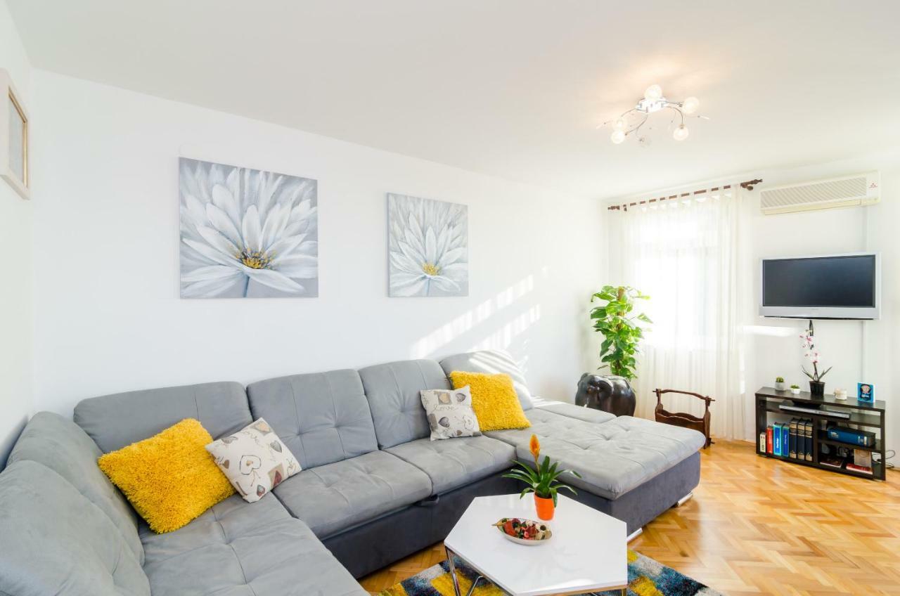 Sun City Apartment Ragusa Esterno foto