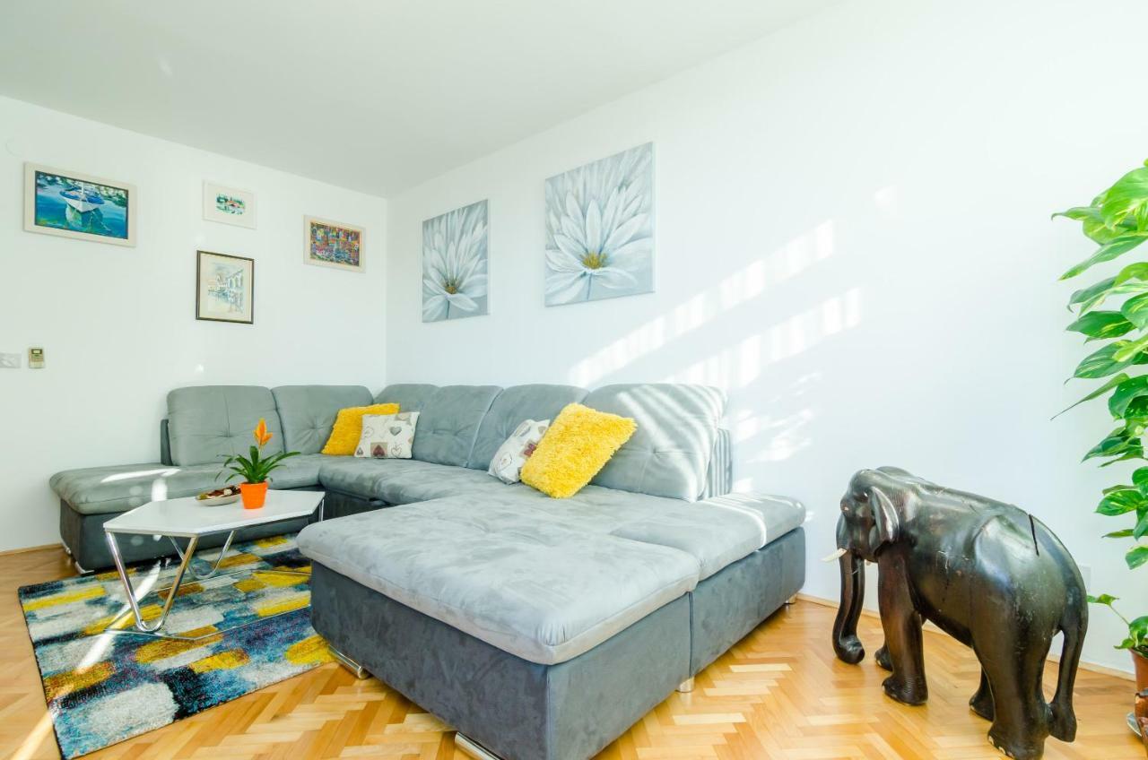 Sun City Apartment Ragusa Esterno foto